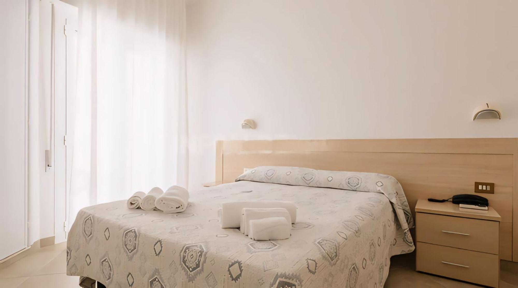 Hotel Baltic 米萨诺阿德里亚蒂科 外观 照片
