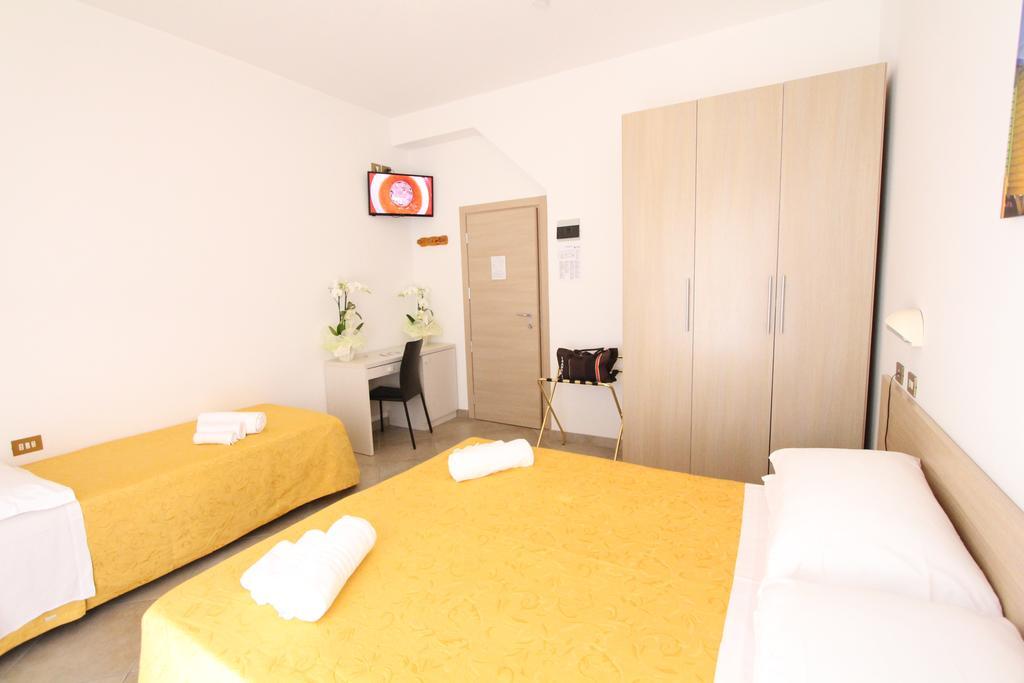 Hotel Baltic 米萨诺阿德里亚蒂科 外观 照片